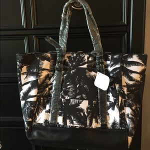 FABLETICS Sunburst Tote